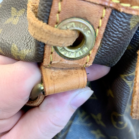 Authentic Louis Vuitton Neo petit GM - Picture 14 of 14